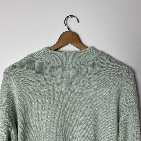 [H&M] Women's Light Sage Green Mock Neck Pullover Sweater - Picture 7 of 7